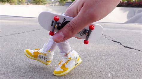 finger skateboard schuhe|Copy the magic of skateboarding